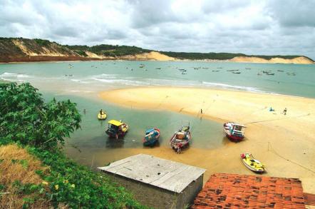 Vista Panorâmica da Praia de Baia Formosa - Foto: Otavio Nogueira (Licença-cc-by-sa-2.0)