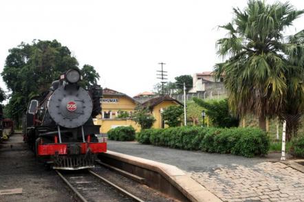 A estação Anhumas (a histórica maria-fumaca oferece um passeio rumo ao século 19) - Foto: Rubens Chiri