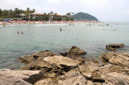 Praia de Pernambuco (é uma das praias preferidas do publico jovem) - Foto: Miguel Schincariol