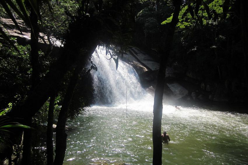Cachoeira Prumirim - Foto: Edsonaoki (Licença-cc-by-sa-30)