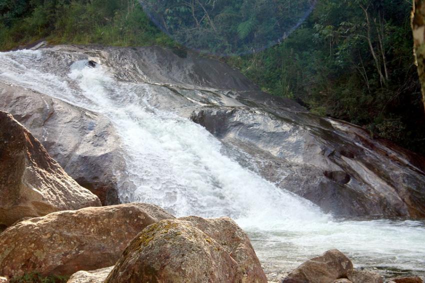埃斯科雷加瀑布（Escorrega Waterfall）-照片：Jirah-（Gfdl许可证）