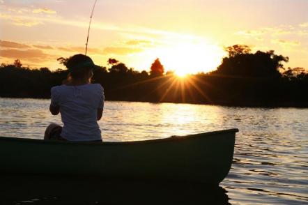 Pesca no Araguaia - Foto: Silvio Quirino - Goiás Turismo