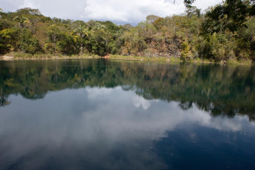 Lago Azul - Foto: Silvio Quirino - GoiÃ¡s Turismo