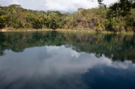 Lago Azul - Foto: Silvio Quirino - Goiás Turismo