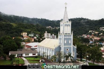 Paróquia São Pedro Canísio - Foto: site Oeste Mania