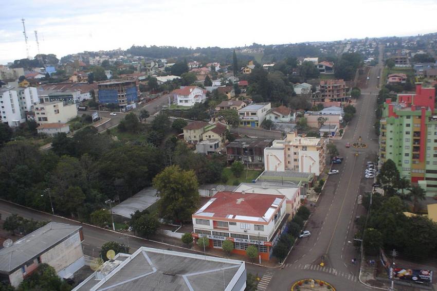 Vista aérea do centro - Foto: Eduardo Salles (Licença-cc-by-sa-3.0)