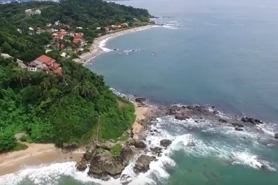 Praia de Penha - Foto-Vídeo: FB Drones