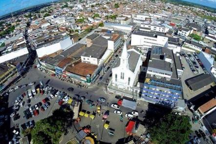 Imagem aérea do centro da cidade - Foto: New Saj
