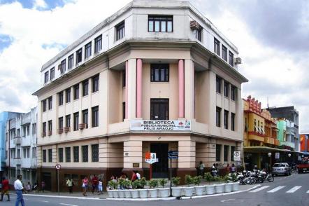 Biblioteca Municipal Felix Araujo - Foto: Bruno Coitinho Araujo (Licença-cc-by-sa-2.0)