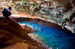 Gruta Azul - Chapada Diamantina (Iraquara-Ba) Foto: Acony Santos - Discover Chapada