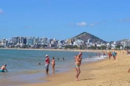 Praia de Camburi - Foto: Viviane Machado