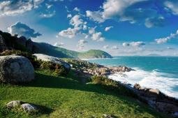 Praia de Guarda do Embau (Palhoça) - Foto: Viajante Vida