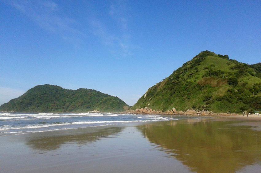 Guarujá - Praia do Tombo - Foto: Guarajuba Brasil