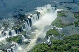 Cataratas do Iguaçú - Iguaçú-Pr - Foto: Enaldo Valadares (Licença: CC-BY-SA-3.0)