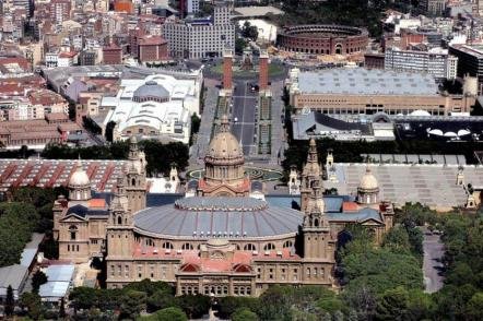 Palácio Nacional - Foto: Amadalvarez (Licenca-cc-by-sa-3.0)