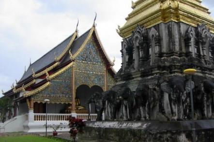 Templo Budista Chiang Man - Foto: Adam Carr (Licenca-cc-by-sa-3-0)