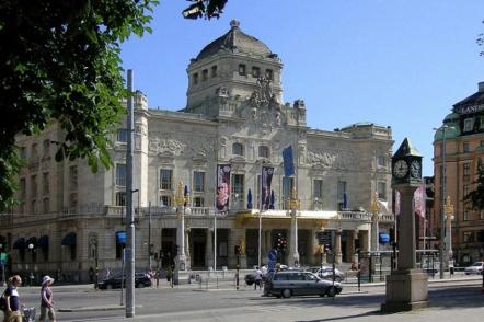 Teatro Dramático Real em Estocolmo - Foto: Holger Ellgaard (Licença-cc-by-sa-3.0)