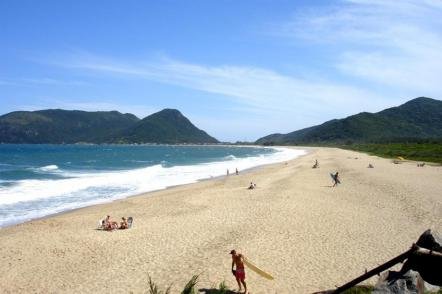 Praia do Morro das Pedras - Foto: Herbert Vieira (Licença-cc-by-sa-3.0)