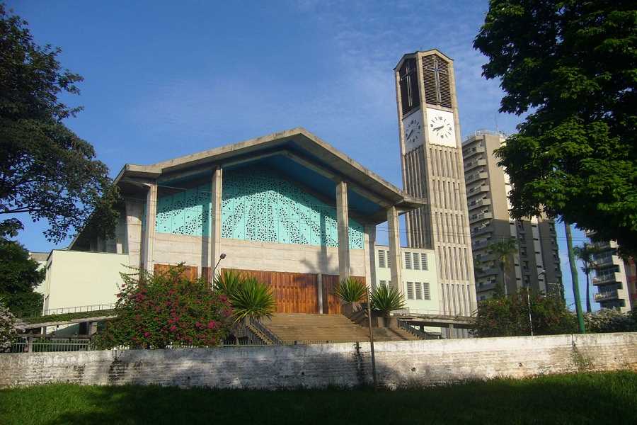 Igreja Matriz de Olimpia - Foto: Jesielt