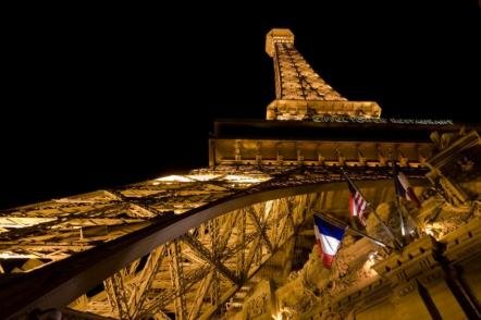 The Eiffel Tower of the Casino - Foto: Christian Mehlfhrer