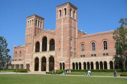 Universidade da California em Los Angeles - Foto: Satyriconi