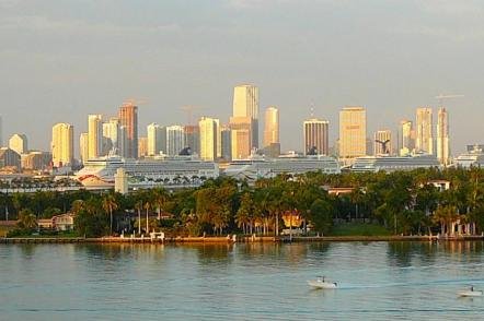 Por do Sol Porto de Miami - Foto: Marc Averette