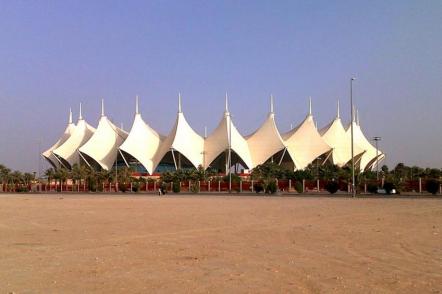 Riyadh King Fahad Stadium - Foto: Jadi (Licença-cc-by-sa-2-0)