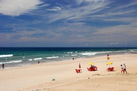 Praia de Pituaçú - Foto: João Ramos - Bahiatursa  (Licença CC-BY-SA-30)