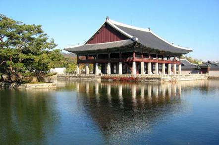 Palacio Gyeongbokgung - Foto: Eimoberg (Licença-cc-by-sa-2-0)