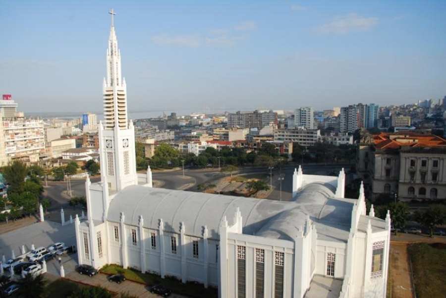 Destinos turísticos de Moçambique 1 Moçambique - Catedral de Maputo-foto-fmira-wikimedia-commons.jpg